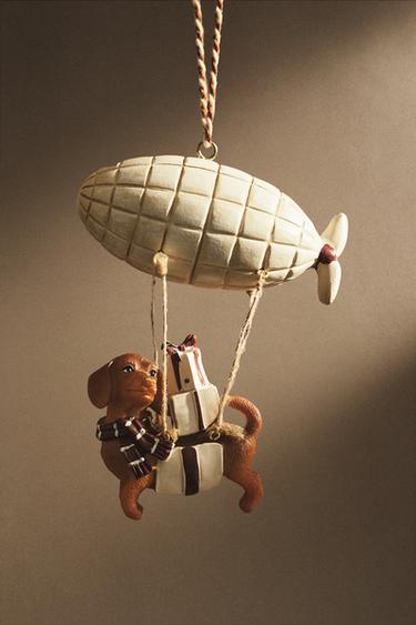 Zara DOG HOT AIR BALLOON CHRISTMAS TREE ORNAMENT - Brown