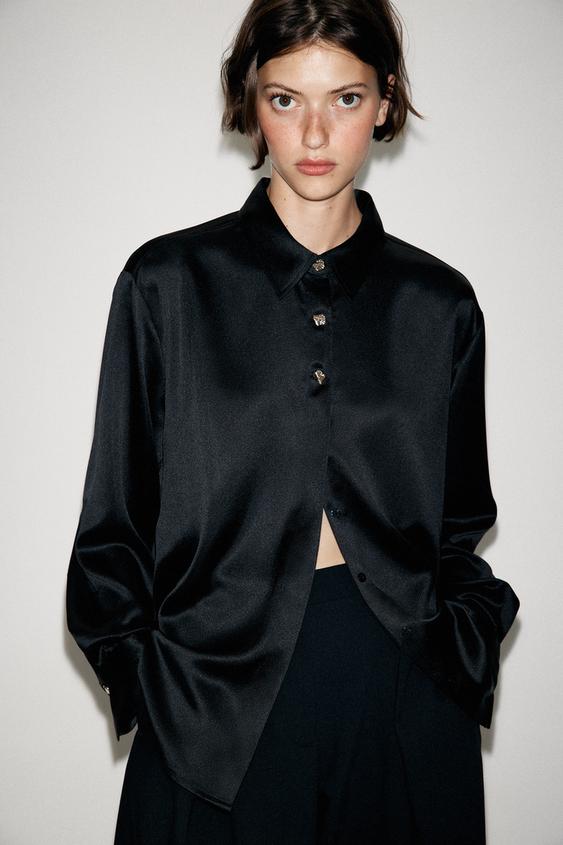 CAMISA SATINADA BOTONES DORADOS - Negro de Zara - Imagen 0