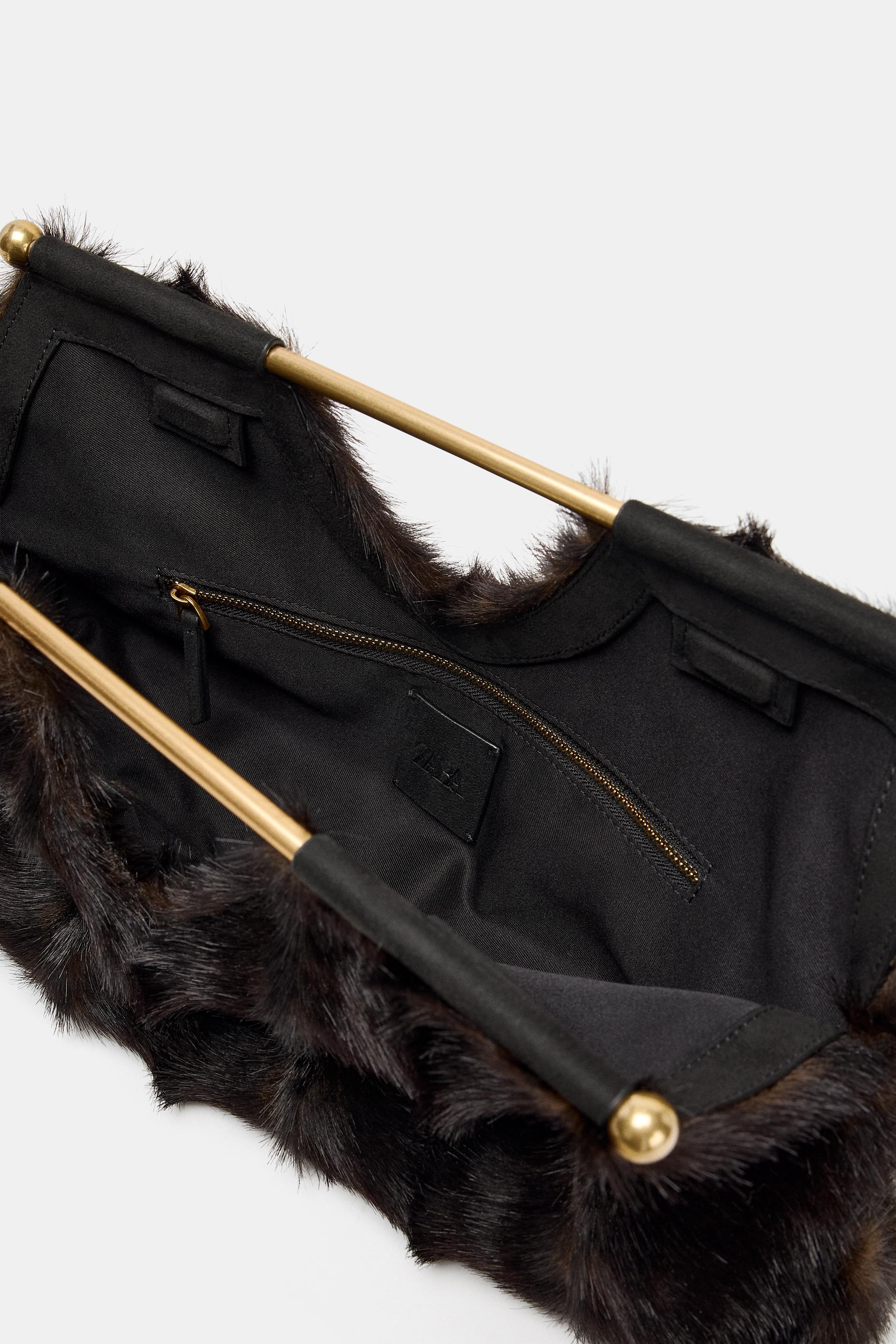 FAUX FUR CLUTCH