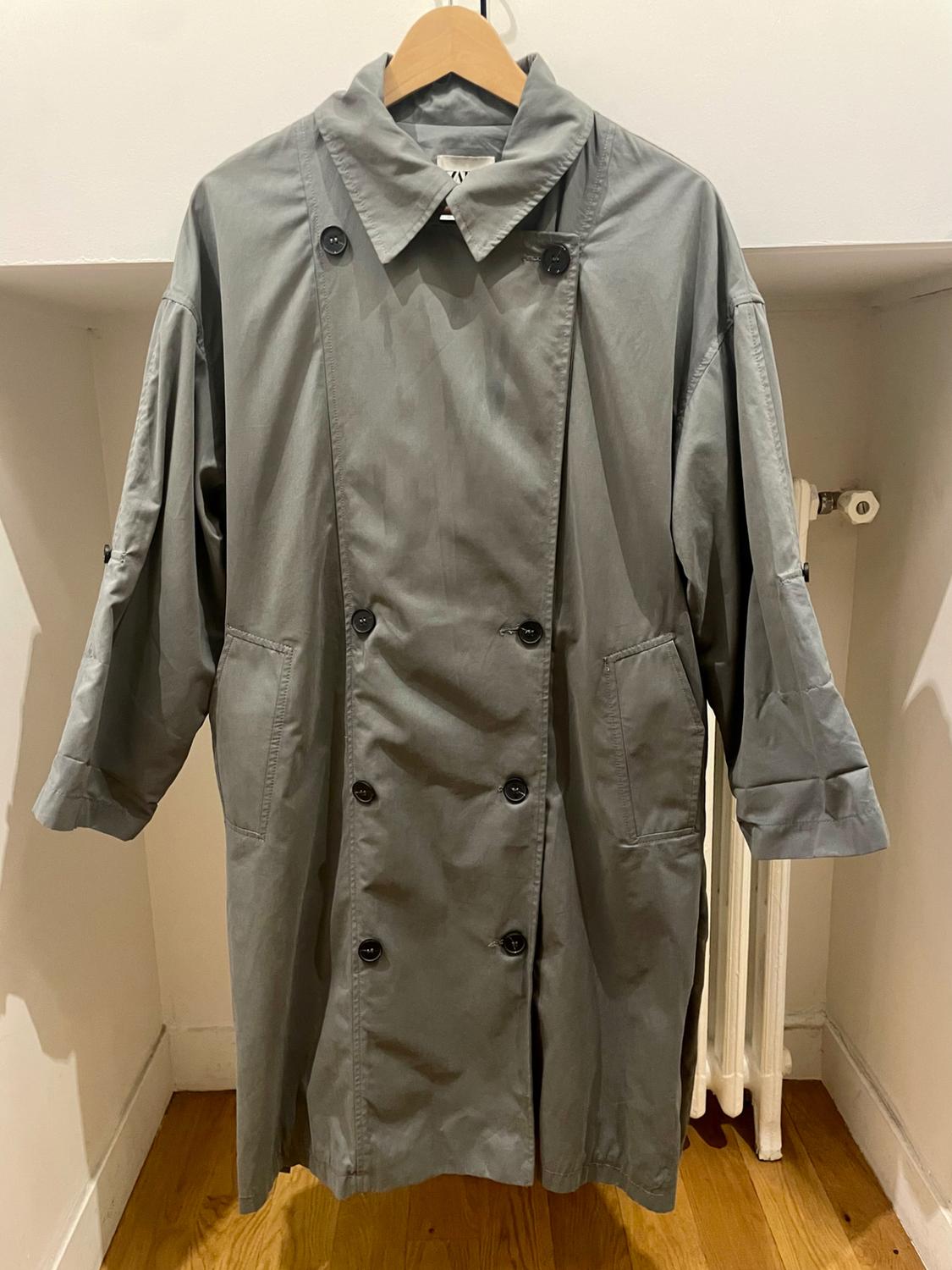 DOUBLE-BREASTED TRENCH COAT - Image 3