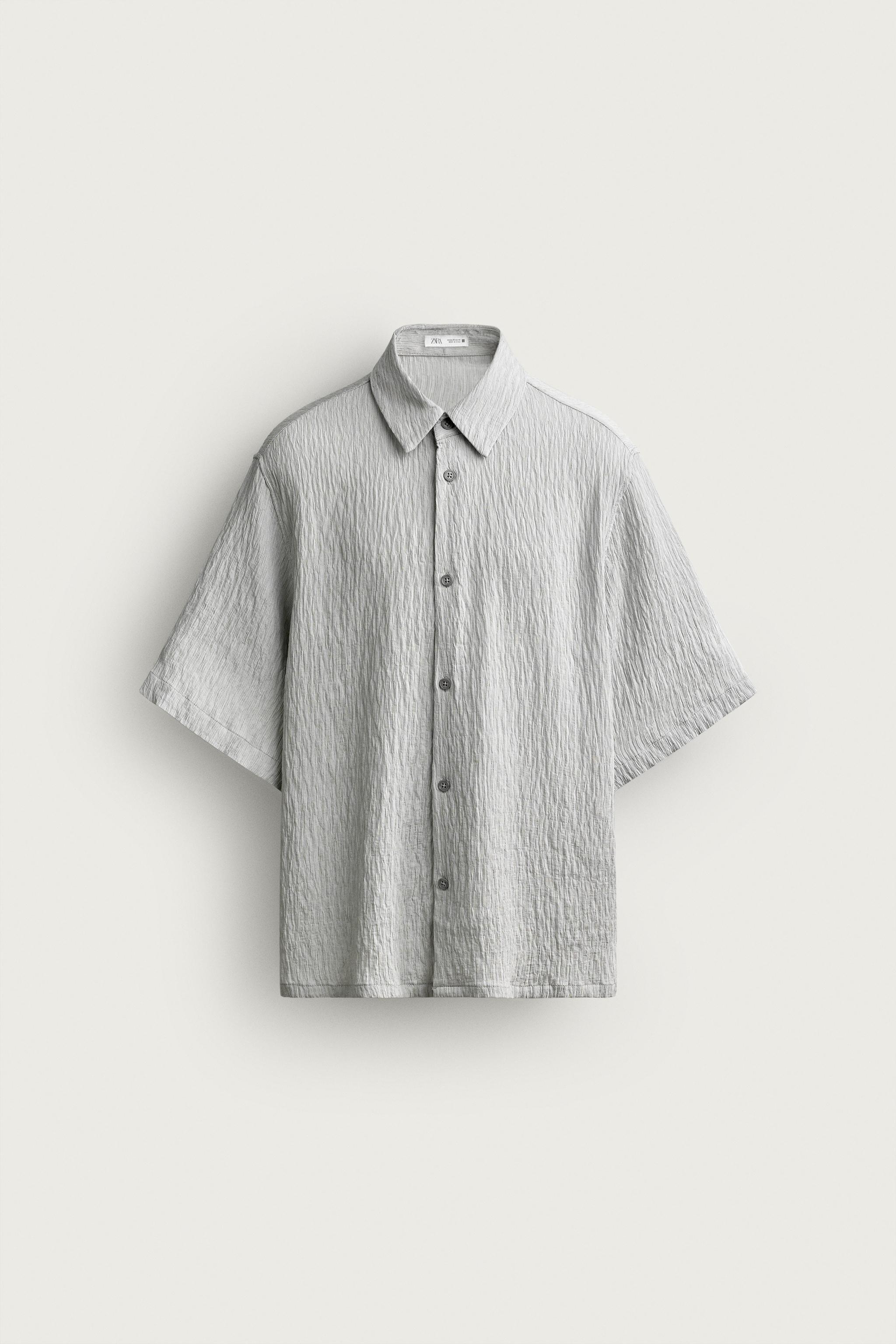 TEXTURED RELAXED FIT FLOWY SHIRT — White / Gray