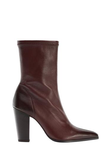 BOTTINES EN CUIR À TALONS CAMPERO - Bordeaux de Zara