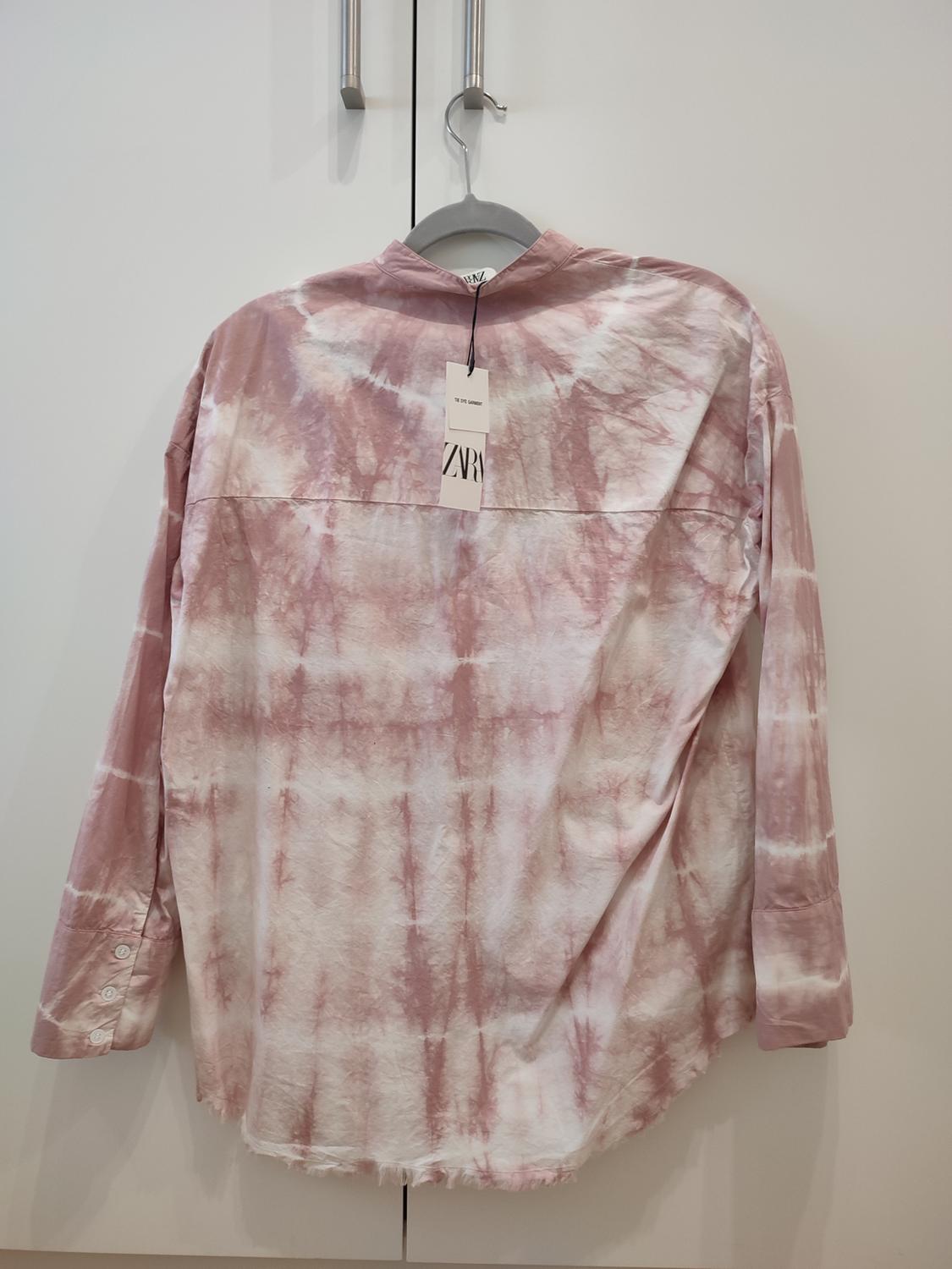 ΠΟΥΚΑΜΙΣΟ TIE DYE ΜΕ ΤΣΕΠΗ - Image 2