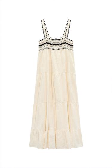 DRESS WITH CONTRAST LACE TRIM