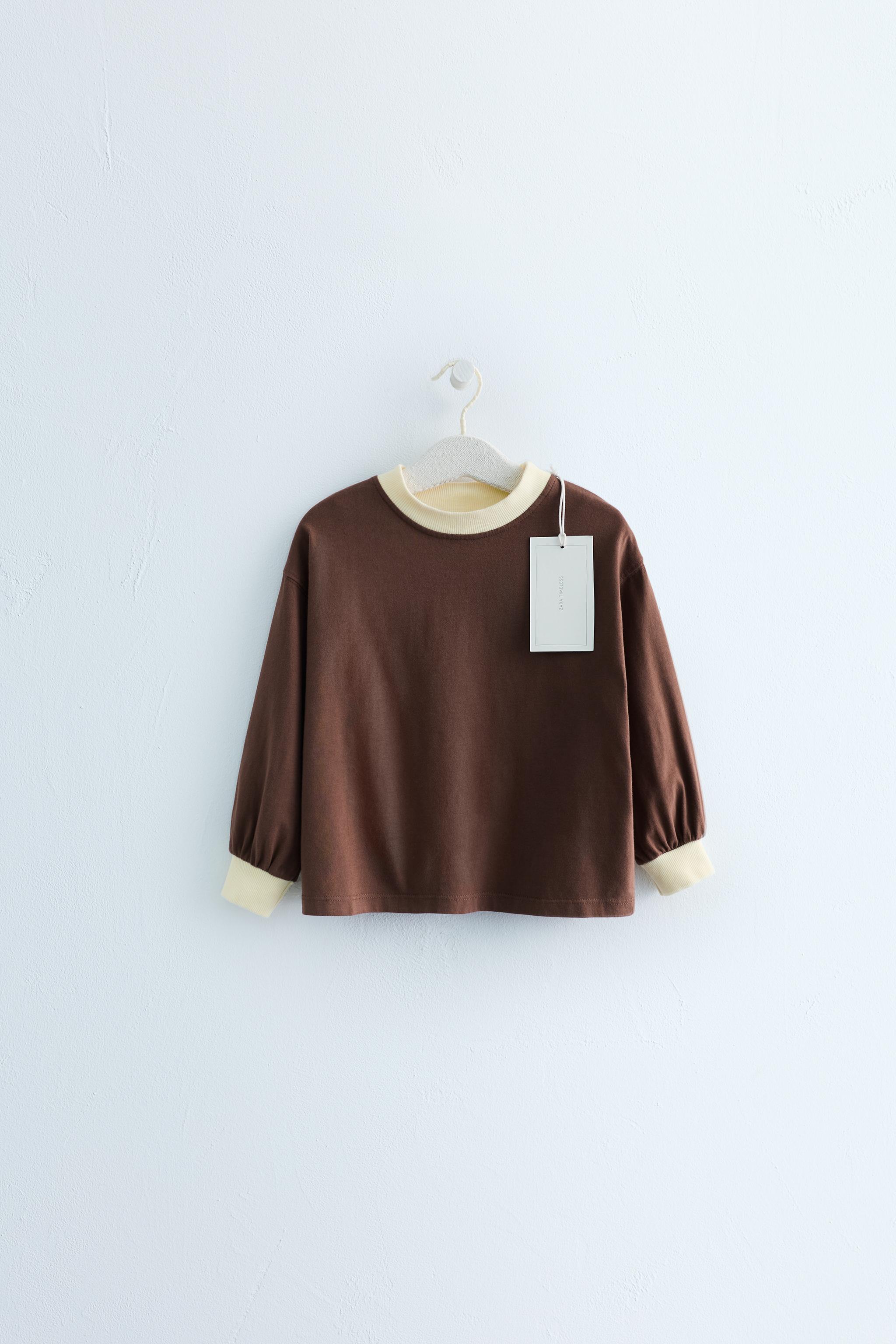 ZARA TIMELESS - CAMISETA CUELLO CONTRASTE