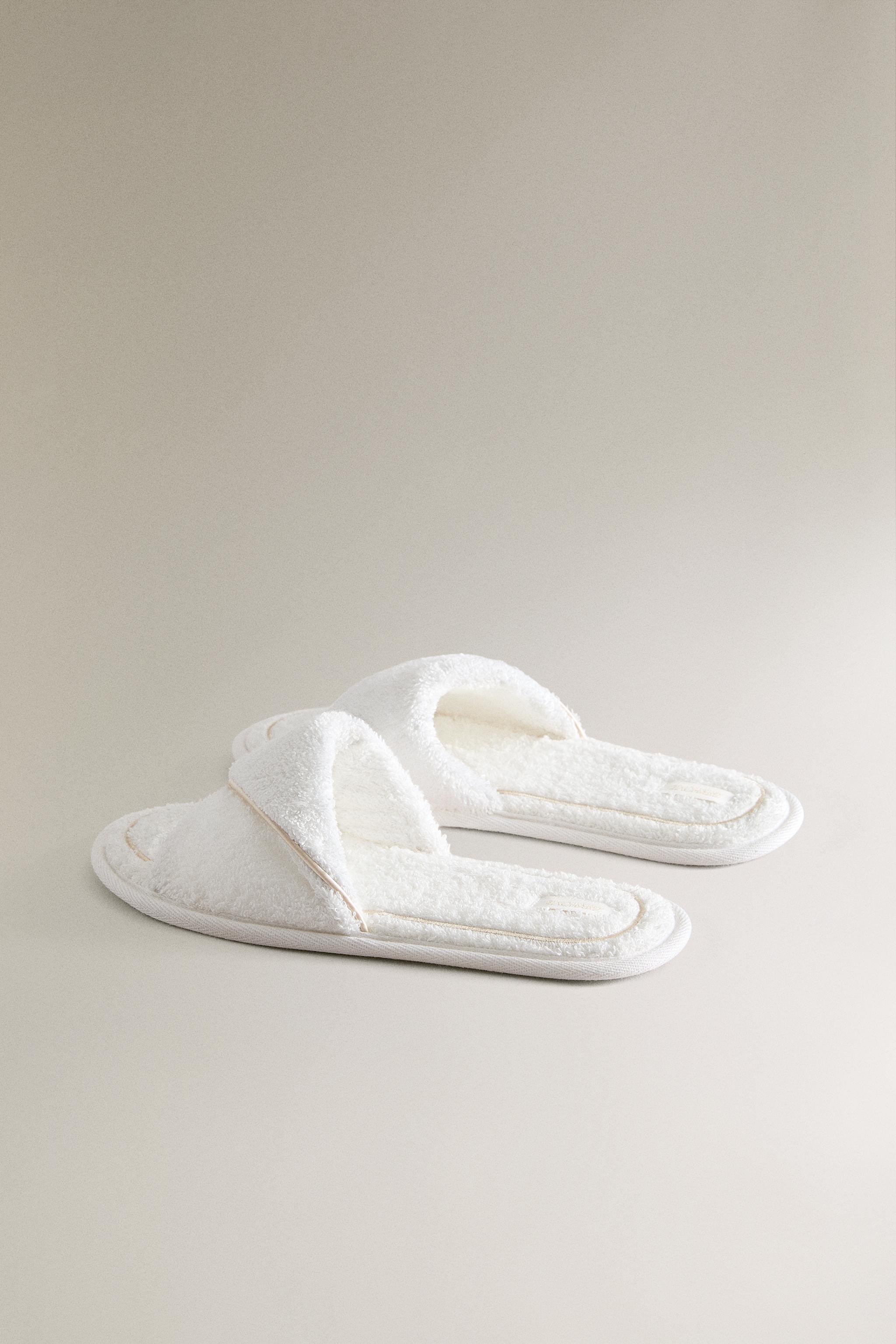 TERRYCLOTH SLIDERS WITH PIPING