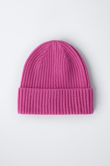 BONNET EN MAILLE BASIQUE - Fuchsia de Zara - Image 3