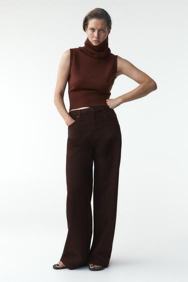 CHALECO PUNTO CUELLO SUBIDO - Marrón oscuro de Zara - Imagen 0