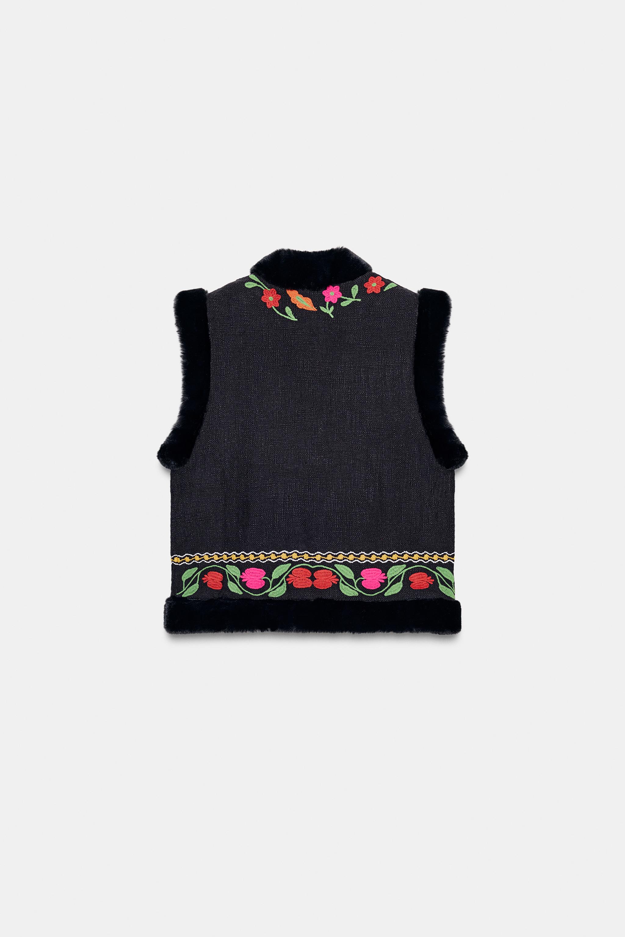 CONTRASTING EMBROIDERED FAUX FUR VEST