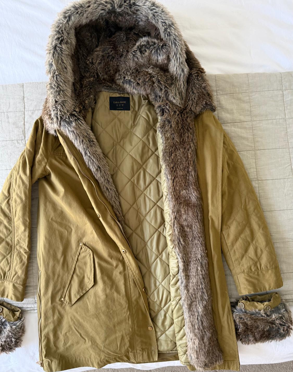PARKA WITH FAUXFUR LINING AND TRIM ON THE COLLAR AND CUFFS. - Image 3