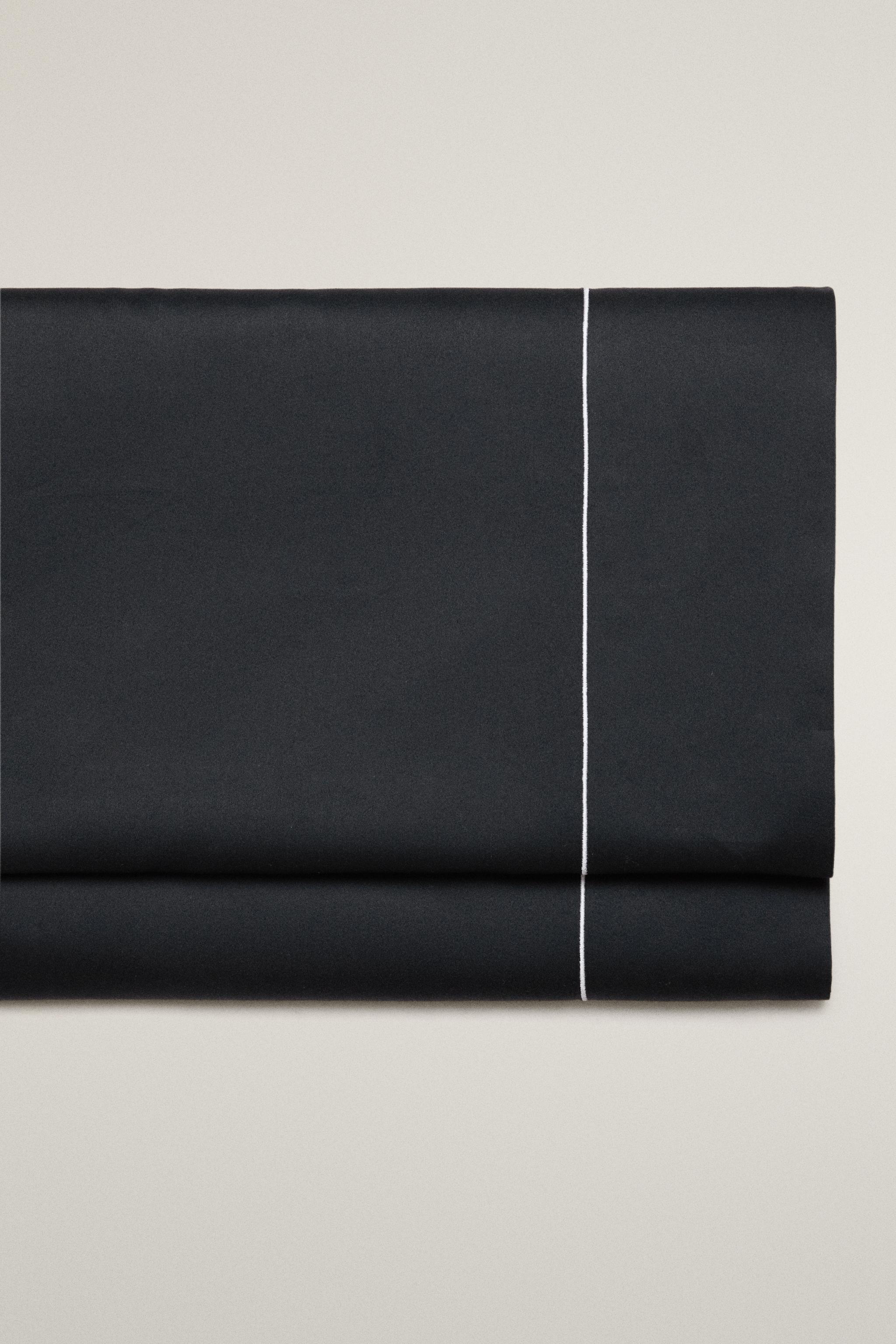 SCALLOPED SATEEN FLAT SHEET (500 THREAD COUNT)