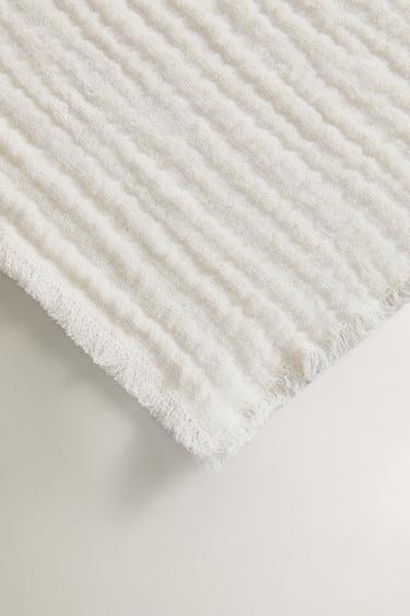 CHILDREN'S MUSLIN BLANKET - Cream by Zara - Image 2