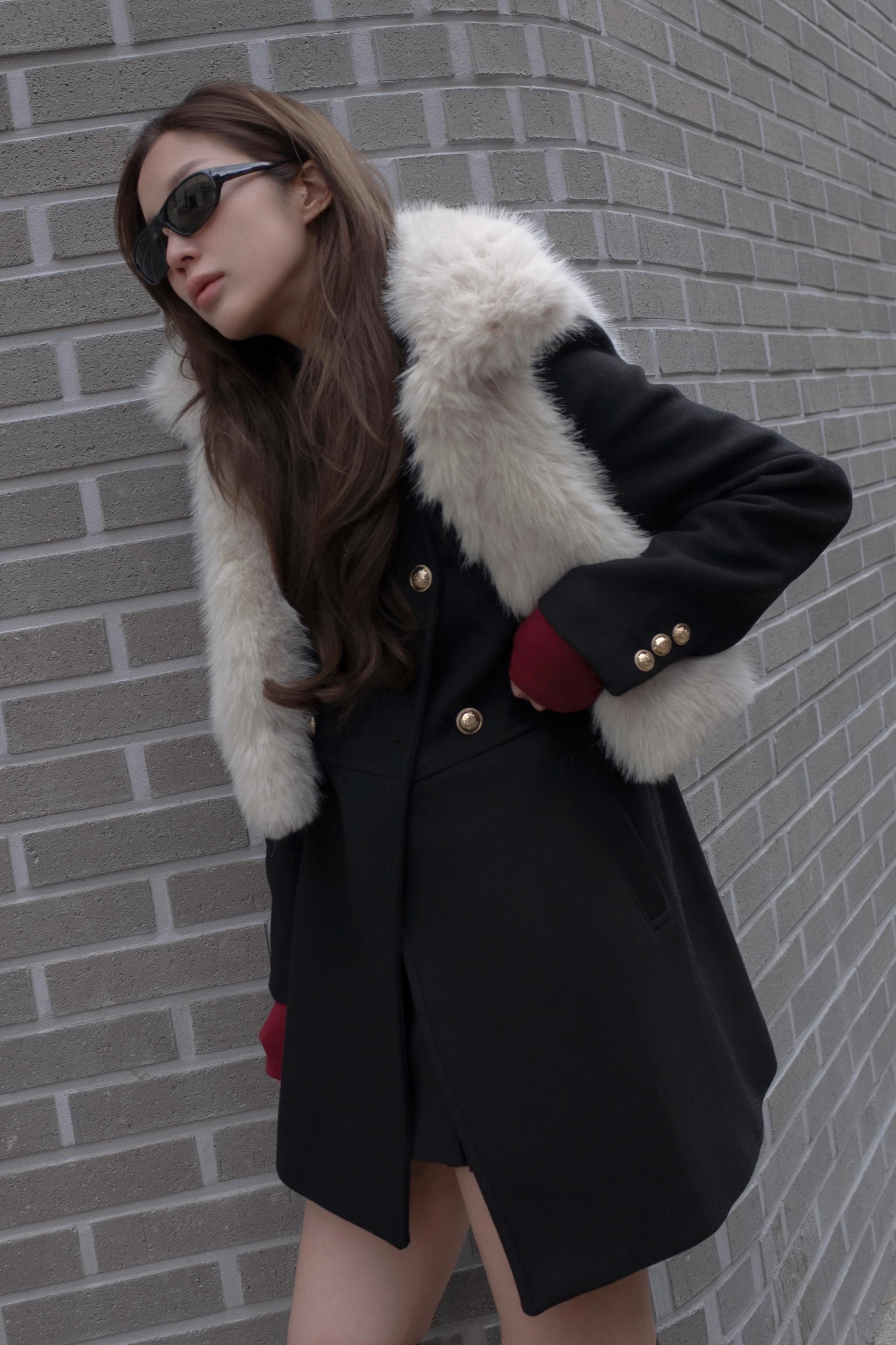 フェイクファー ベスト - ライトベージュ | ZARA Japan / 日本