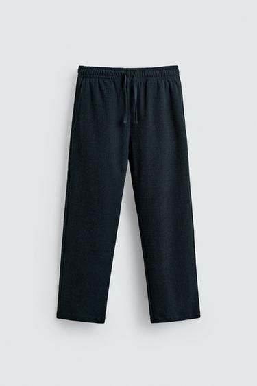 PANTALÓN RELAXED FIT ESTRUCTURA - Marino de Zara - Imagen 0