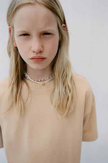EINFARBIGES HEAVY-WEIGHT-T-SHIRT - Mittleres Camel von Zara