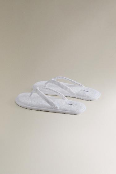 TERRY BATHROOM SANDALS - White by Zara
