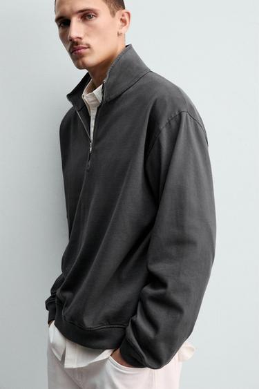 SUDADERA LAVADA CUELLO CREMALLERA - Gris oscuro de Zara