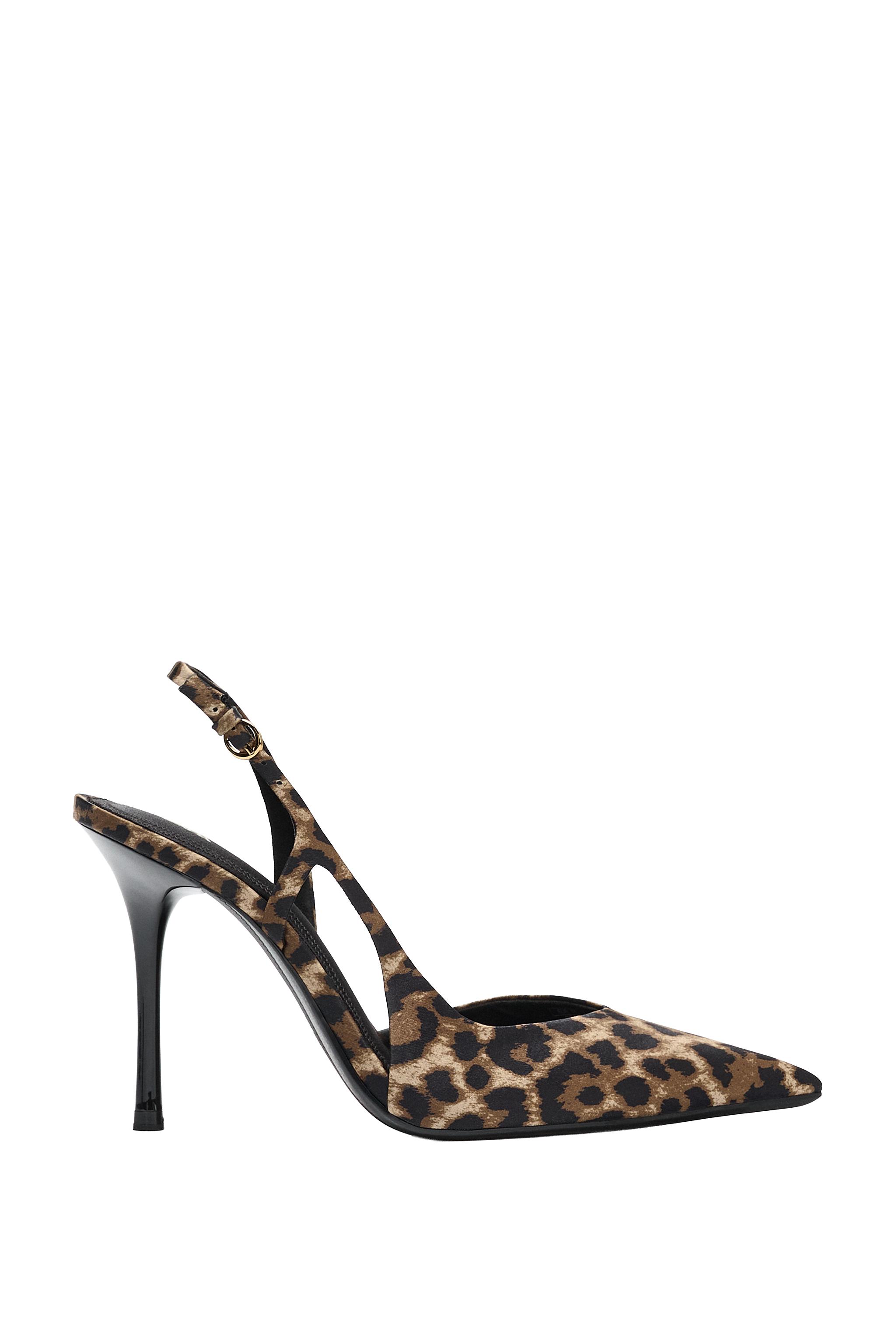 ANIMAL PRINT HEELS