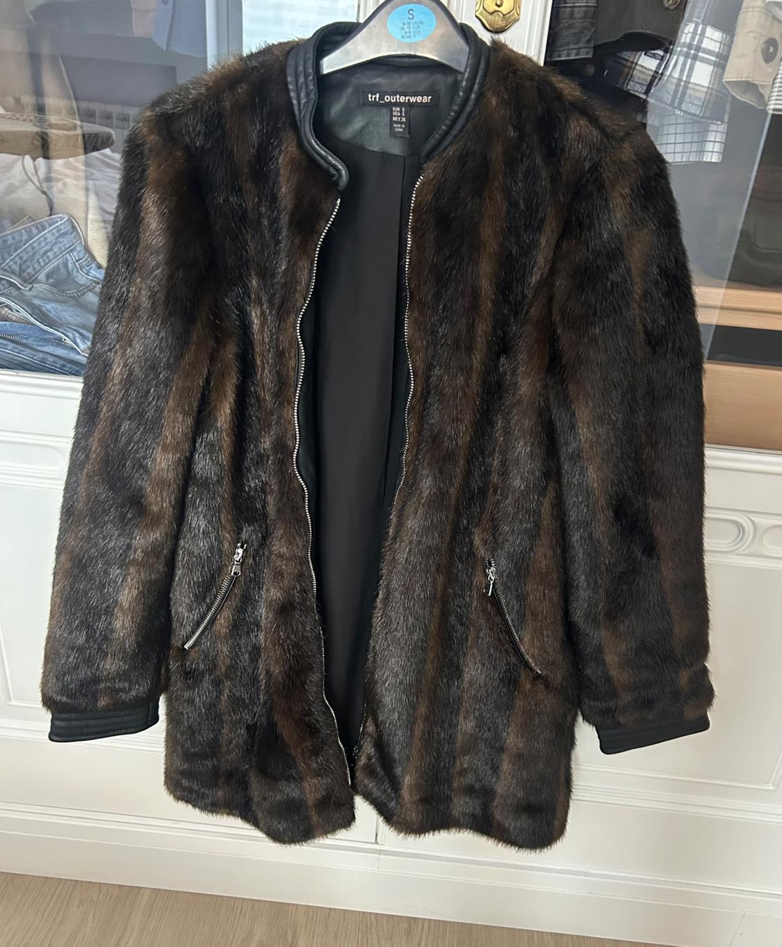 FAUX FUR COAT - Image 4