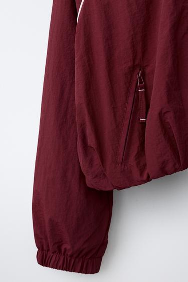 BLOUSON SPORT À LISERÉS CONTRASTE - Bordeaux de Zara - Image 4