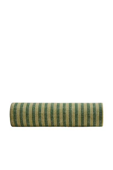 PACK OF REUSABLE STRIPED NAPKINS (PACK OF 20) - أخضر الخاص بـ Zara
