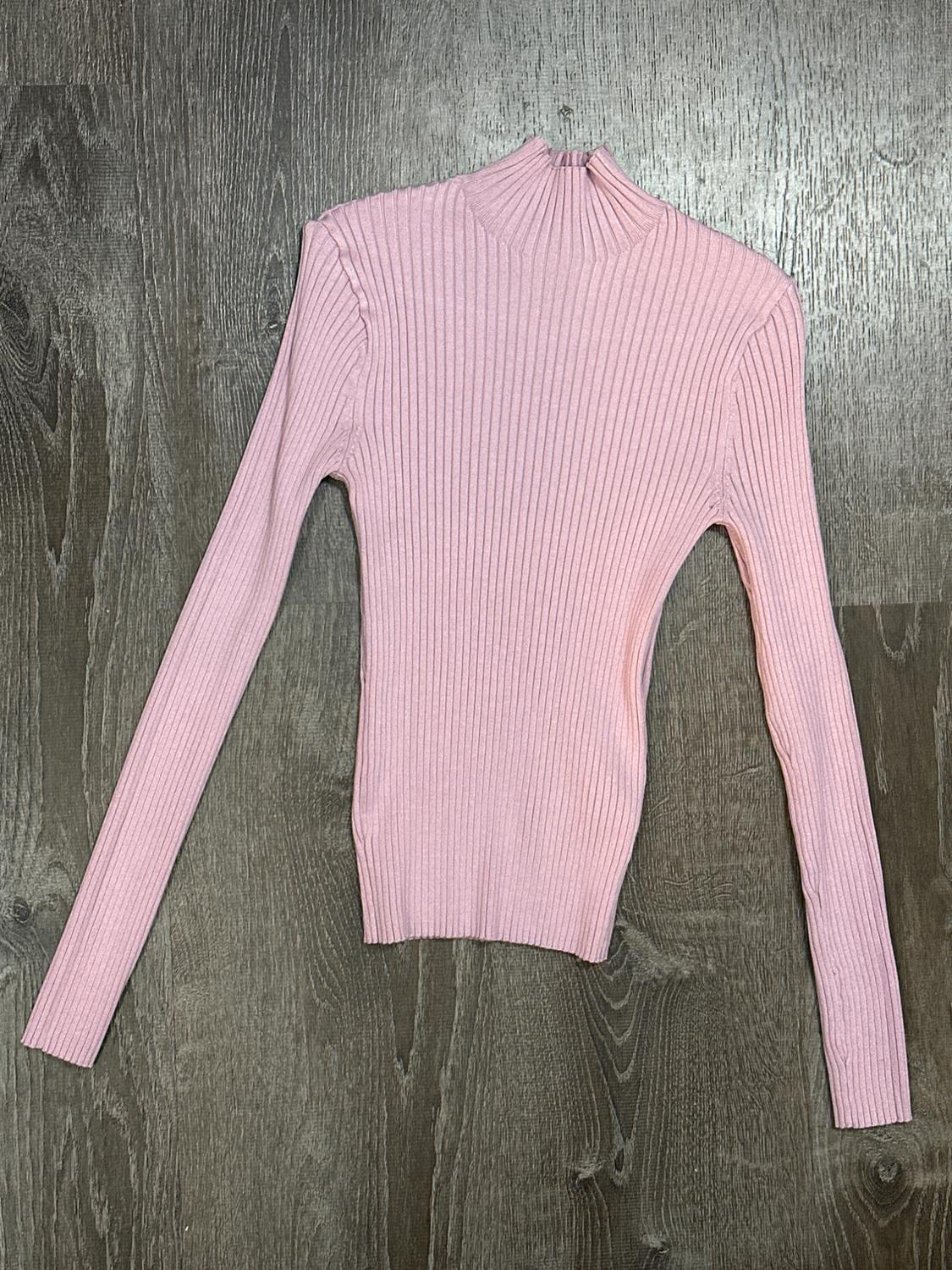 RIBBED KNIT SWEATER