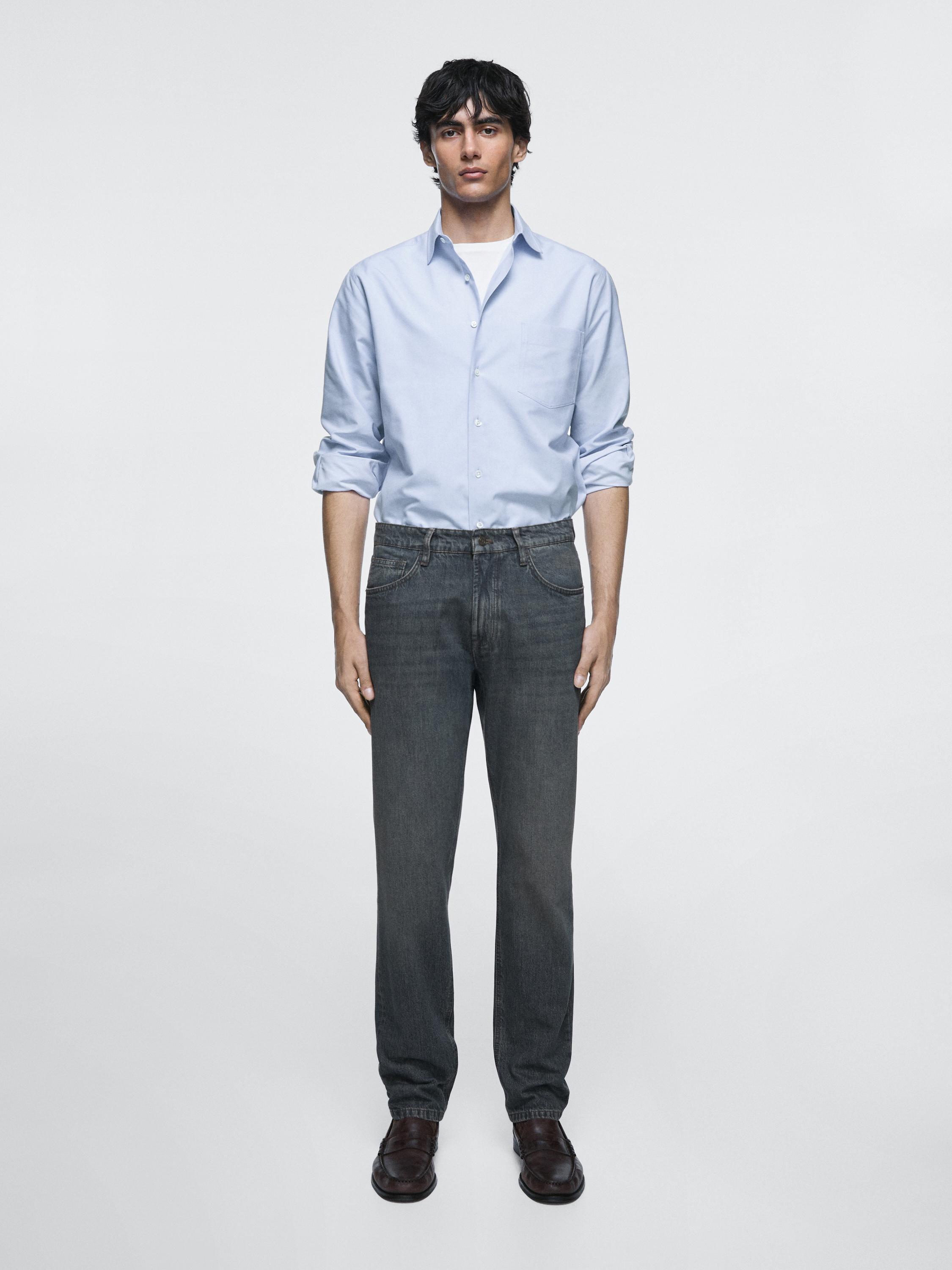 Tapered fit jeans