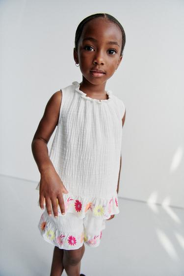 EMBROIDERED FLORAL TOP - Oyster-white by Zara