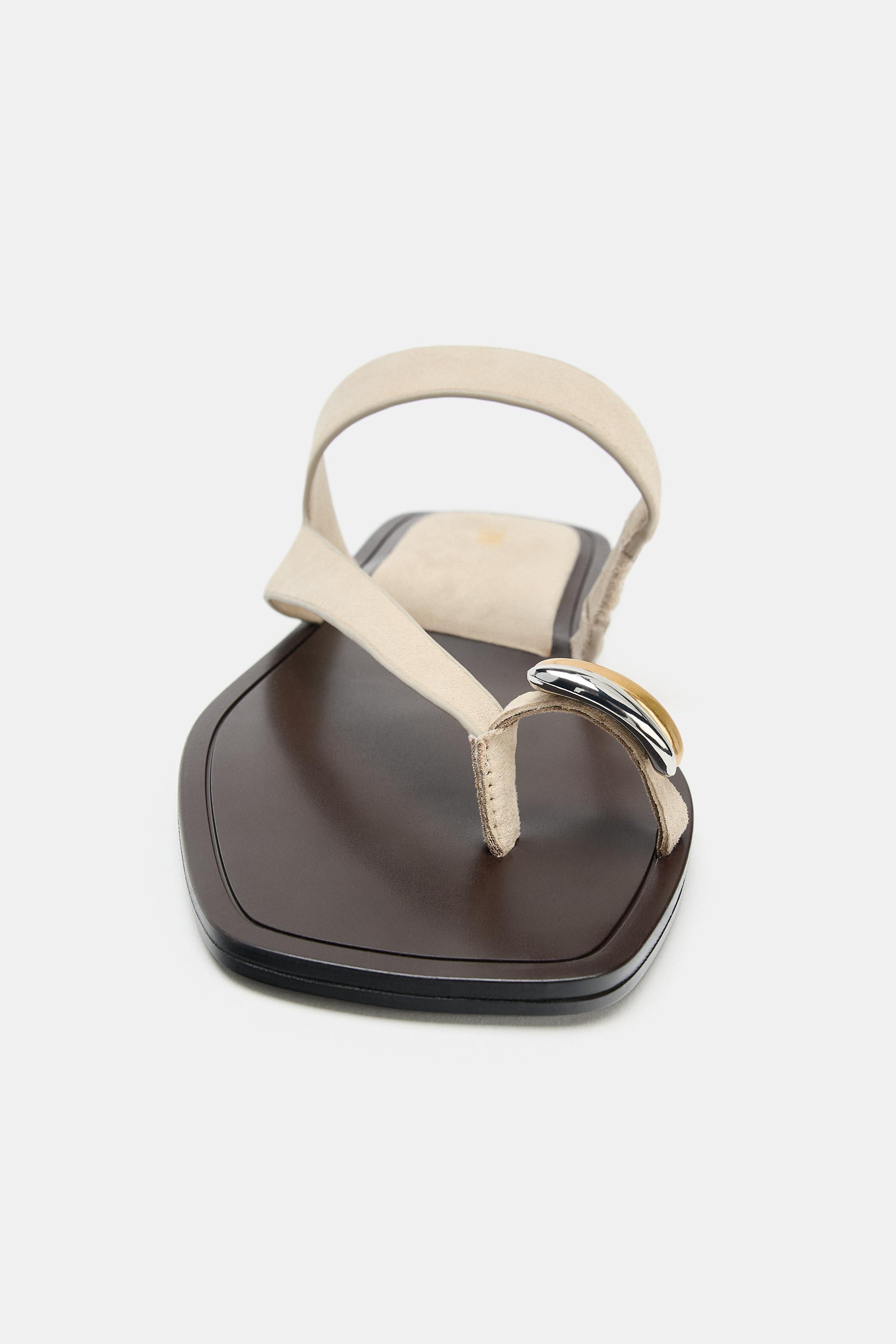 Zara METAL DETAYLI DERİ SANDALET görsel 4