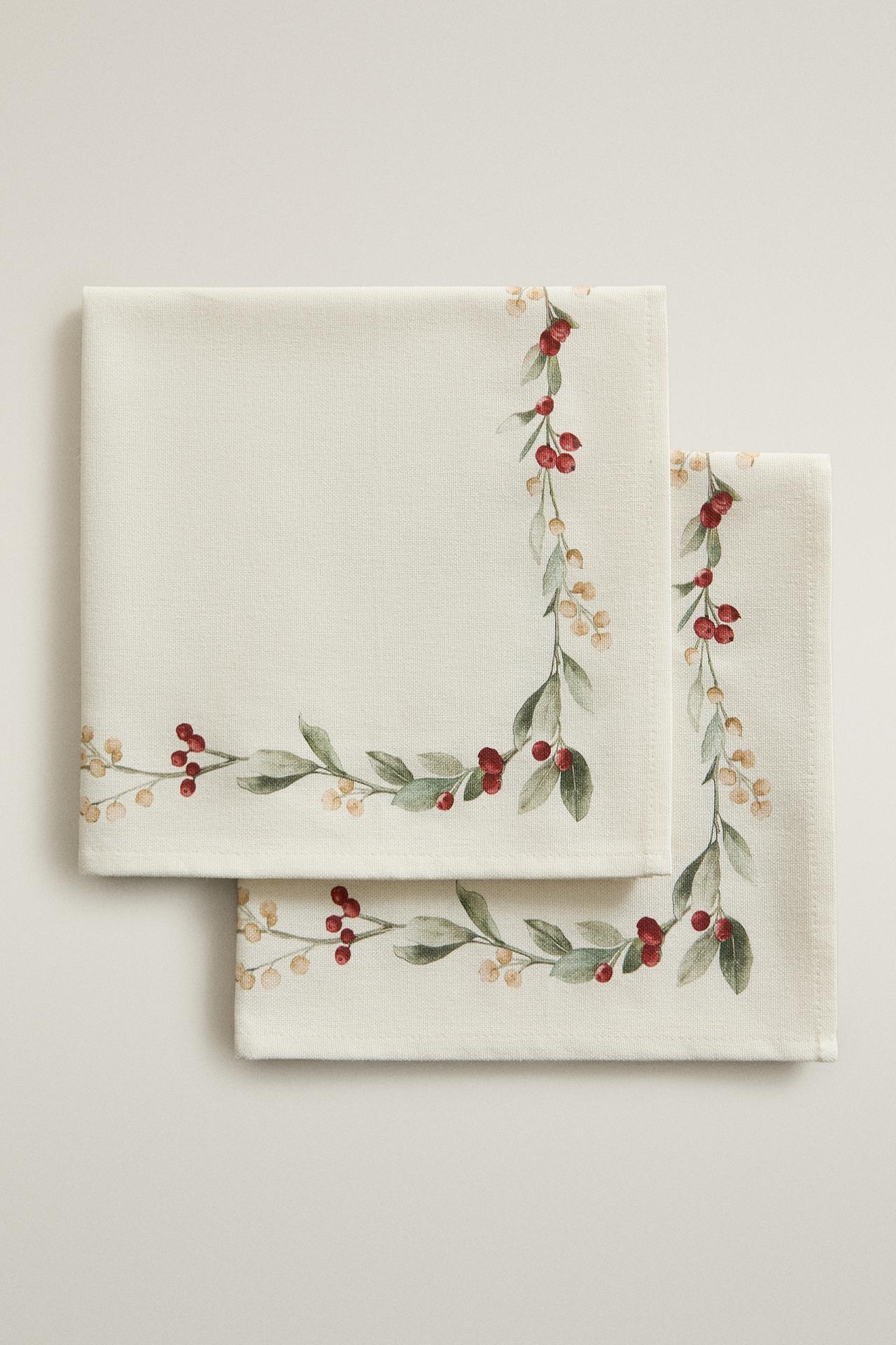 CHRISTMAS LEAF COTTON NAPKINS (PACK OF 2) — Greens