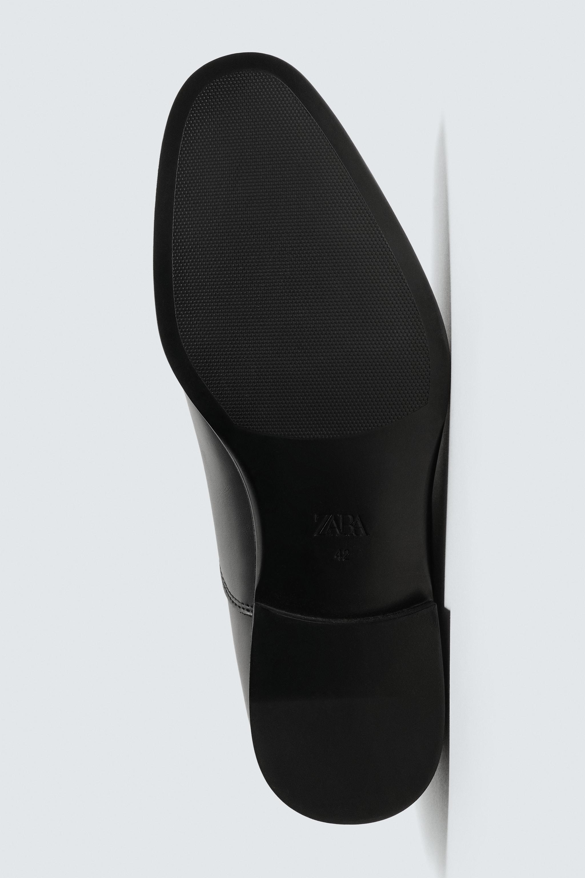 DRESS SHOES