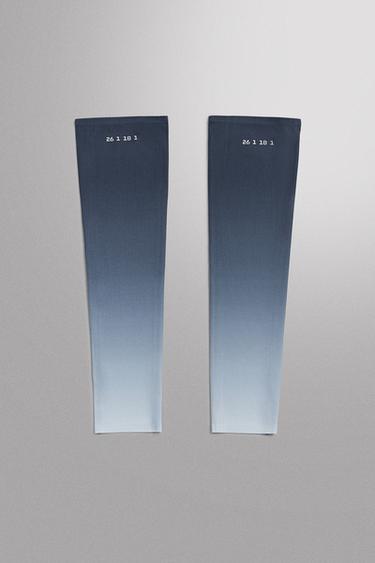 RUNNING ARM WARMERS - Blues by Zara