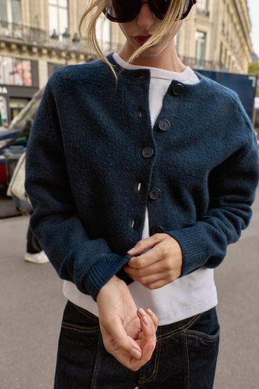 GILET EN MAILLE DOUCE - Bleu marine de Zara - Image 5