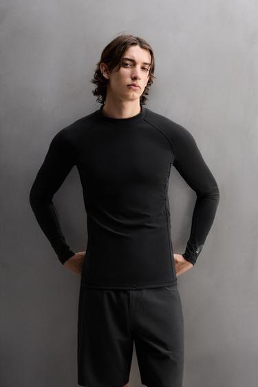 UPF40+ LONG SLEEVE SURF T-SHIRT - Black by Zara