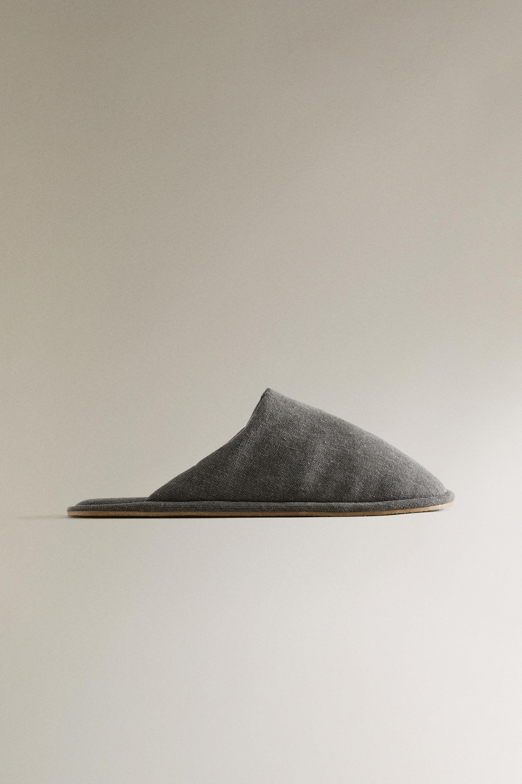 MULE SLIPPERS