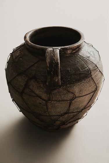 JARRÓN TERRACOTA ENREJADO - Khaki de Zara