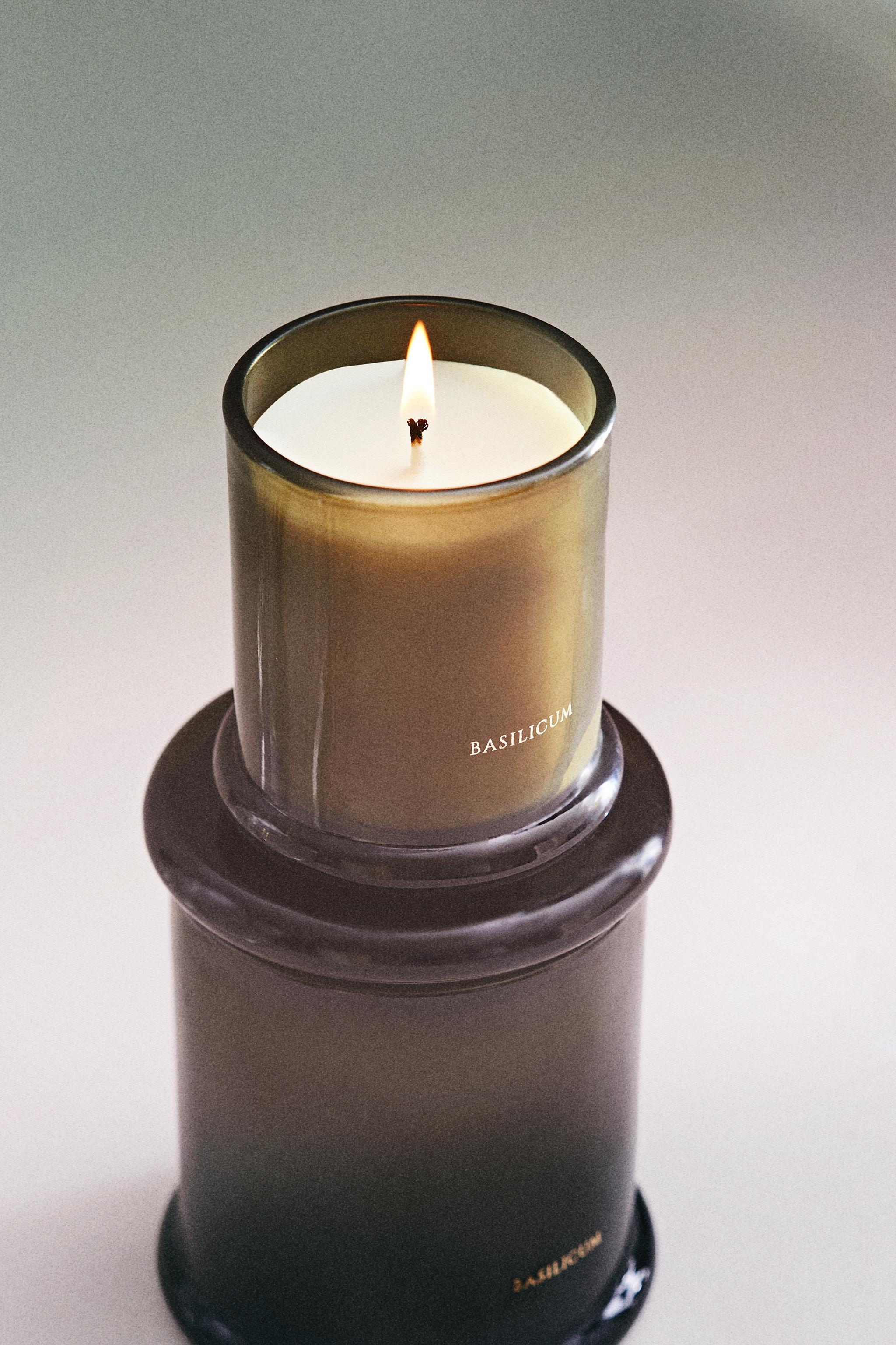 (150 G) BASILICUM SCENTED CANDLE