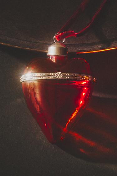 HEART BOX CHRISTMAS TREE DECORATION - Red by Zara - Image 4
