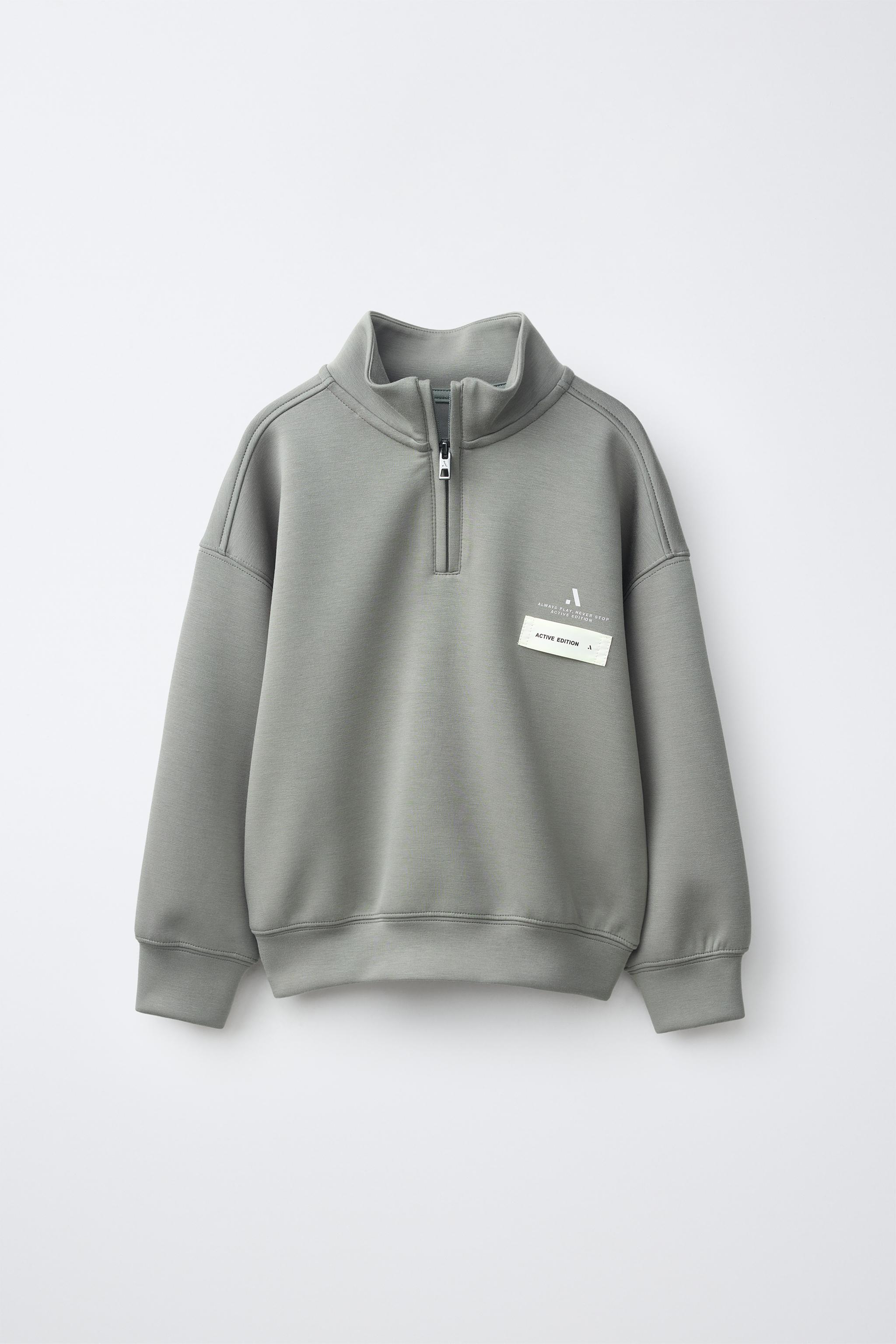 SPORTY KANGAROO POCKET SWEATSHIRT