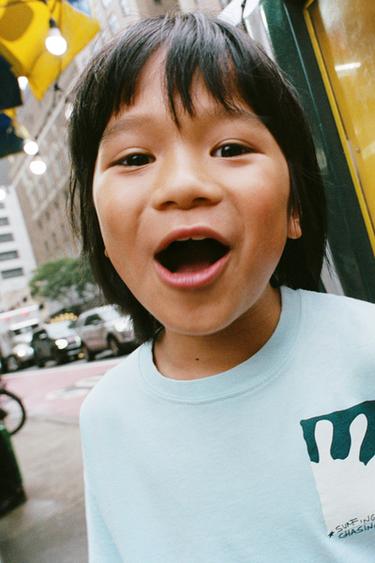 ФУТБОЛКА С ПРИНТОМ «СЕРФИНГ» — НЕБЕСНО-ГОЛУБОЙ от Zara