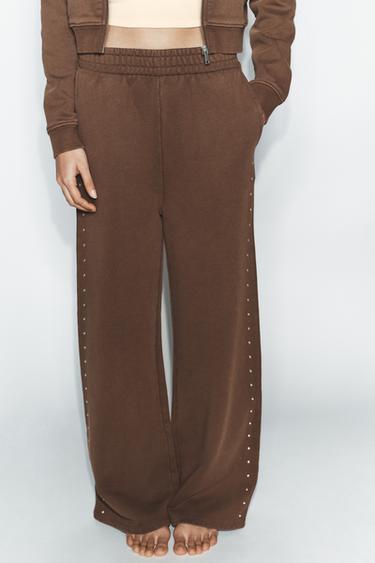 WASHED-EFFECT FLEECE TROUSERS WITH STUDS - Dark brown by Zara