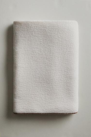 CASHMERE THROW - Ecru by Zara - Image 5