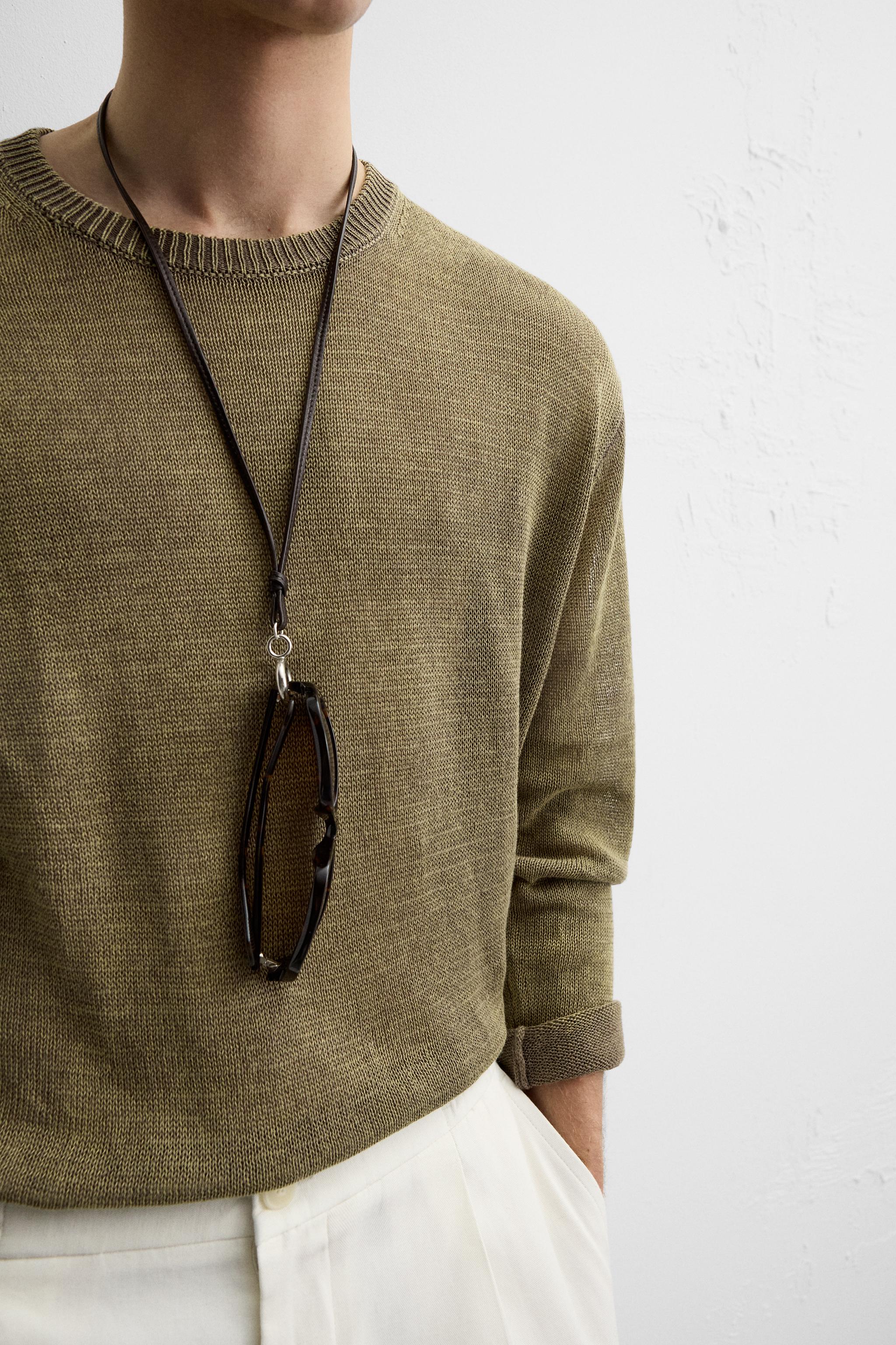 安心★関税込み★ZARA★RELAXED FIT SEMI-SHEER SWEATER Relaxed fit cotton blend sweater. Round neck and long