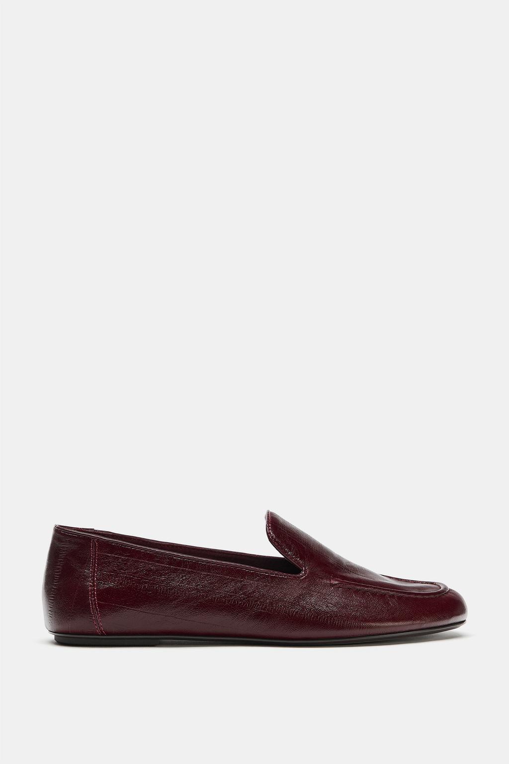 SOFT LEATHER FLAT LOAFERS
