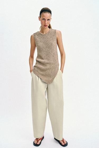 TOP ASIMÉTRICO PUNTO - ARENA/MARRÓN de Zara