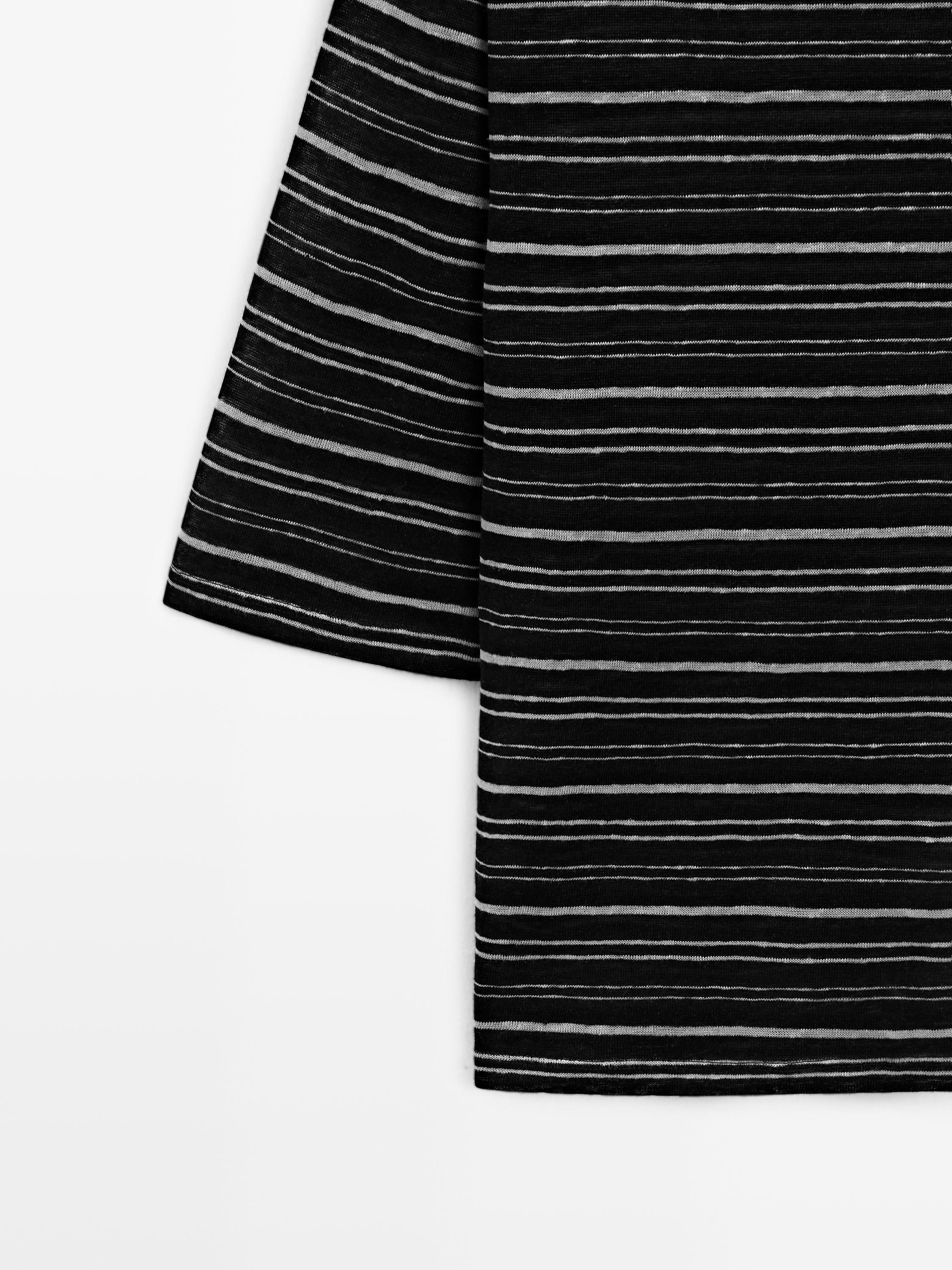 Striped linen 3/4 sleeve knit T-shirt