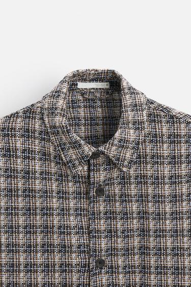 SURCHEMISE À CARREAUX TEXTURÉE - Marron / Écru de Zara - Image 7