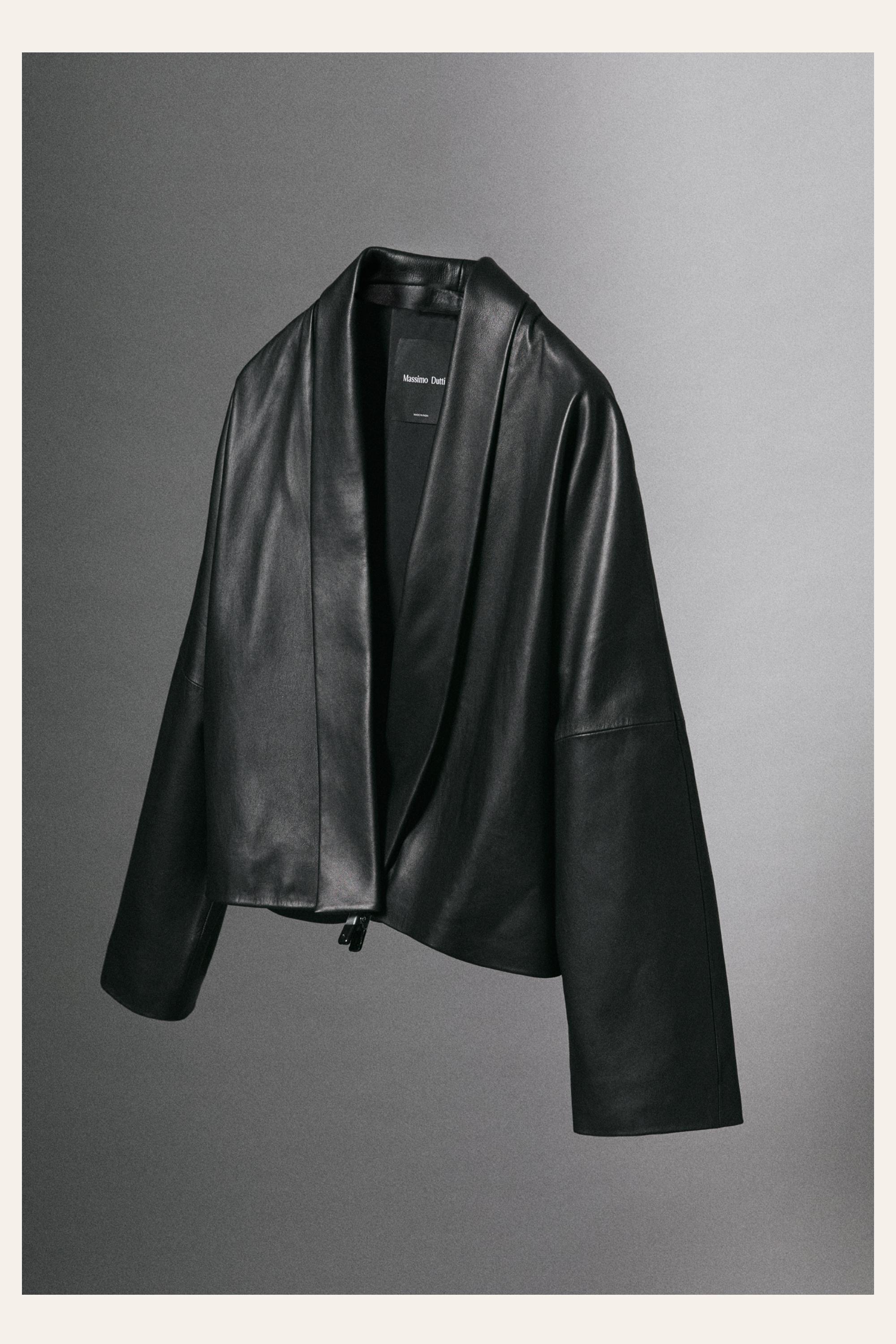 Nappa leather lapel kimono — Black