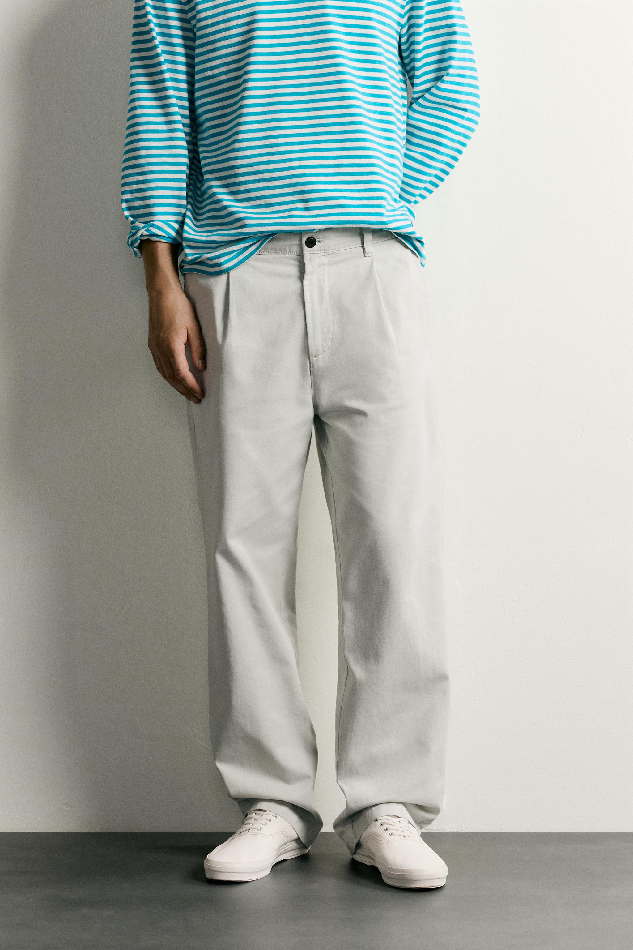 PLEATED STRAIGHT-FIT CHINO TROUSERS