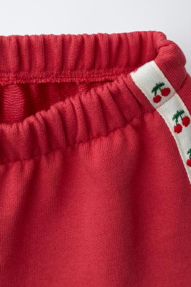 HELLO KITTY © SANRIO CHERRY T-SHIRT AND BERMUDA SHORTS SET - Red by Zara - Image 3